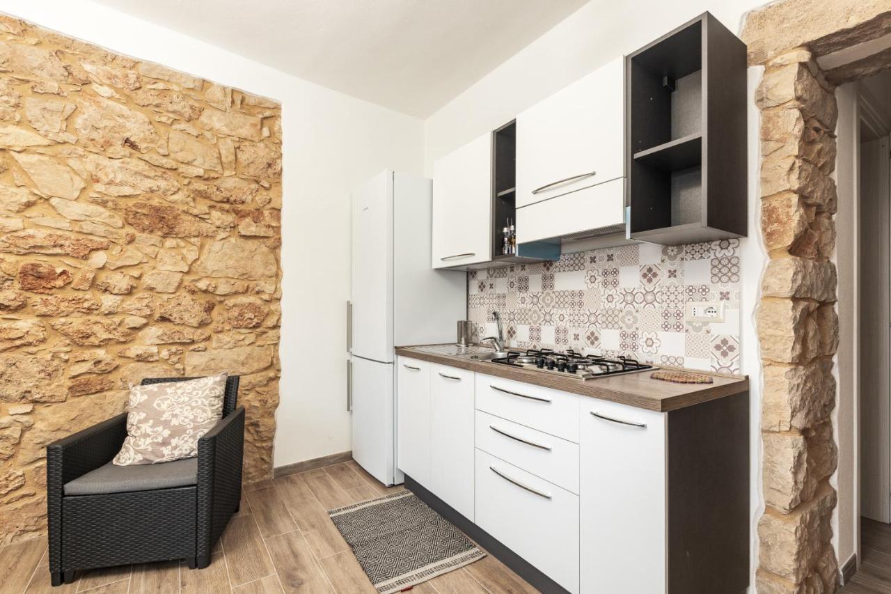 Ferienwohnung Dommu Anna Baunei Exterior foto