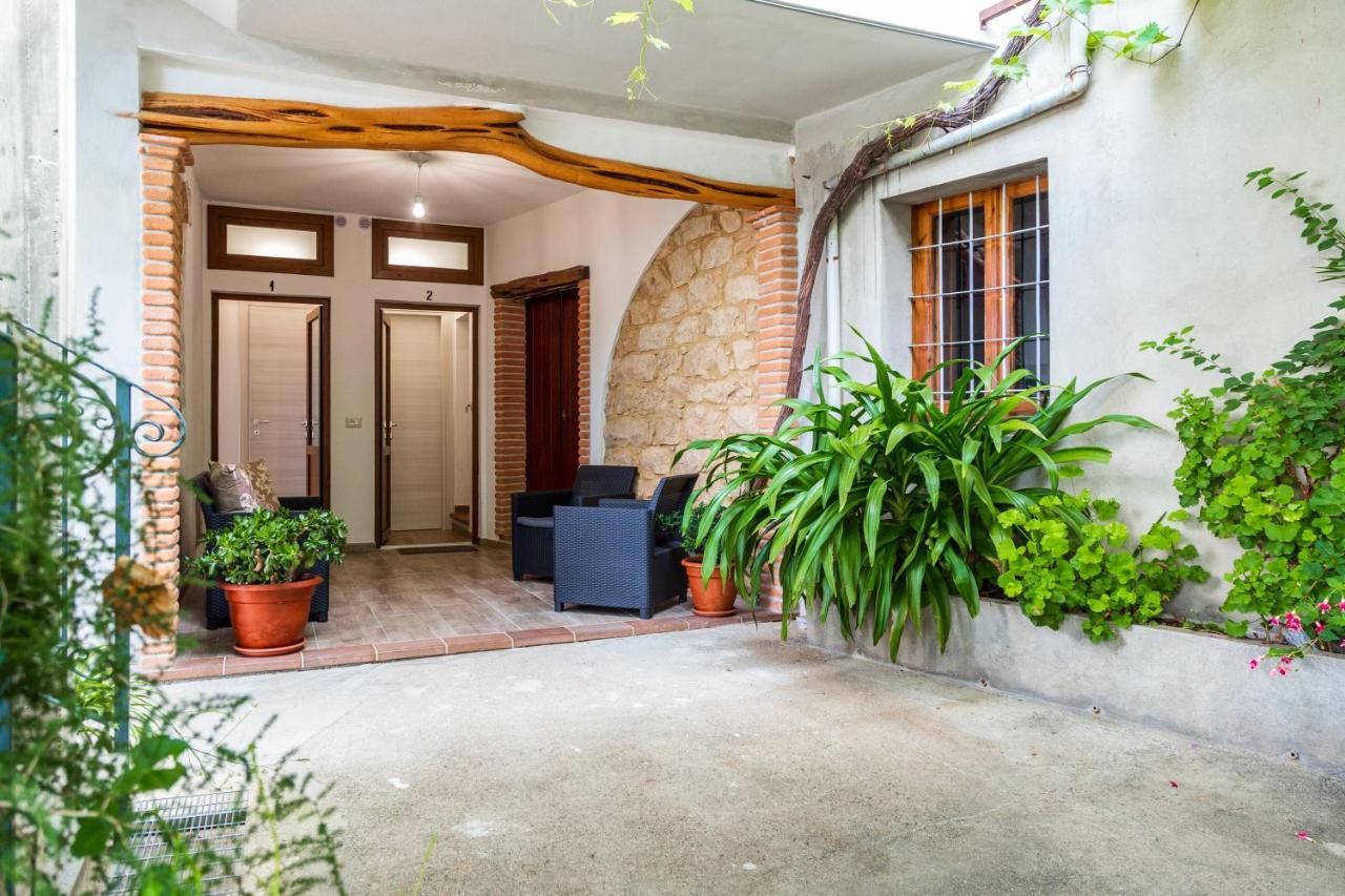 Ferienwohnung Dommu Anna Baunei Exterior foto